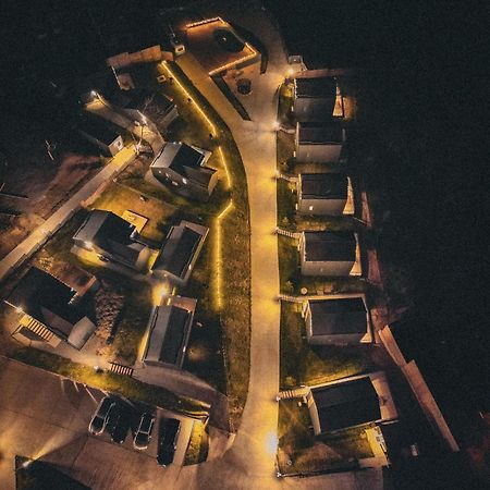 Moon Village Comarnic Sinaia Exterior foto